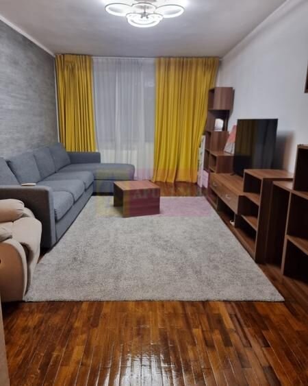 Apartament 3 camere Mega Mall.